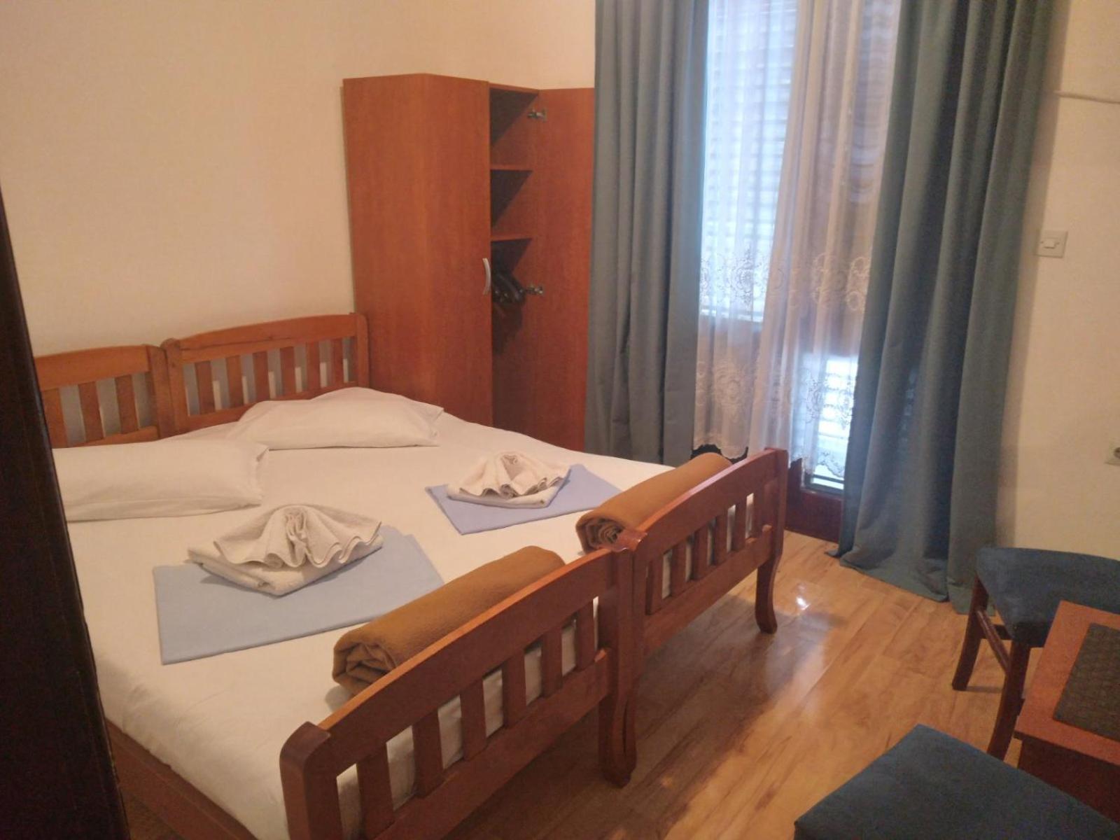 Pansion Mimoza Bed & Breakfast Herceg Novi Exterior foto